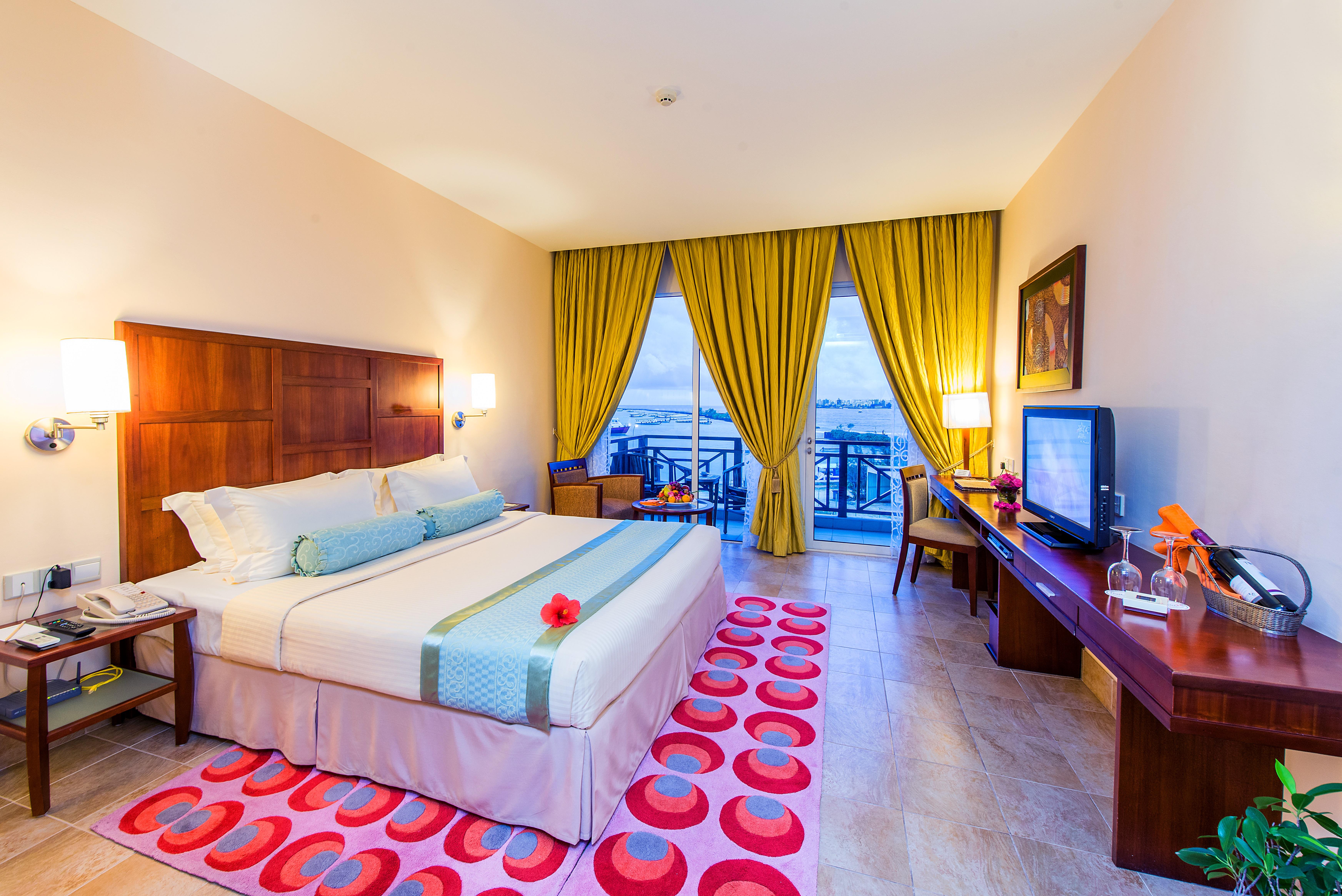 Hulhule Island Hotel Мале Екстер'єр фото