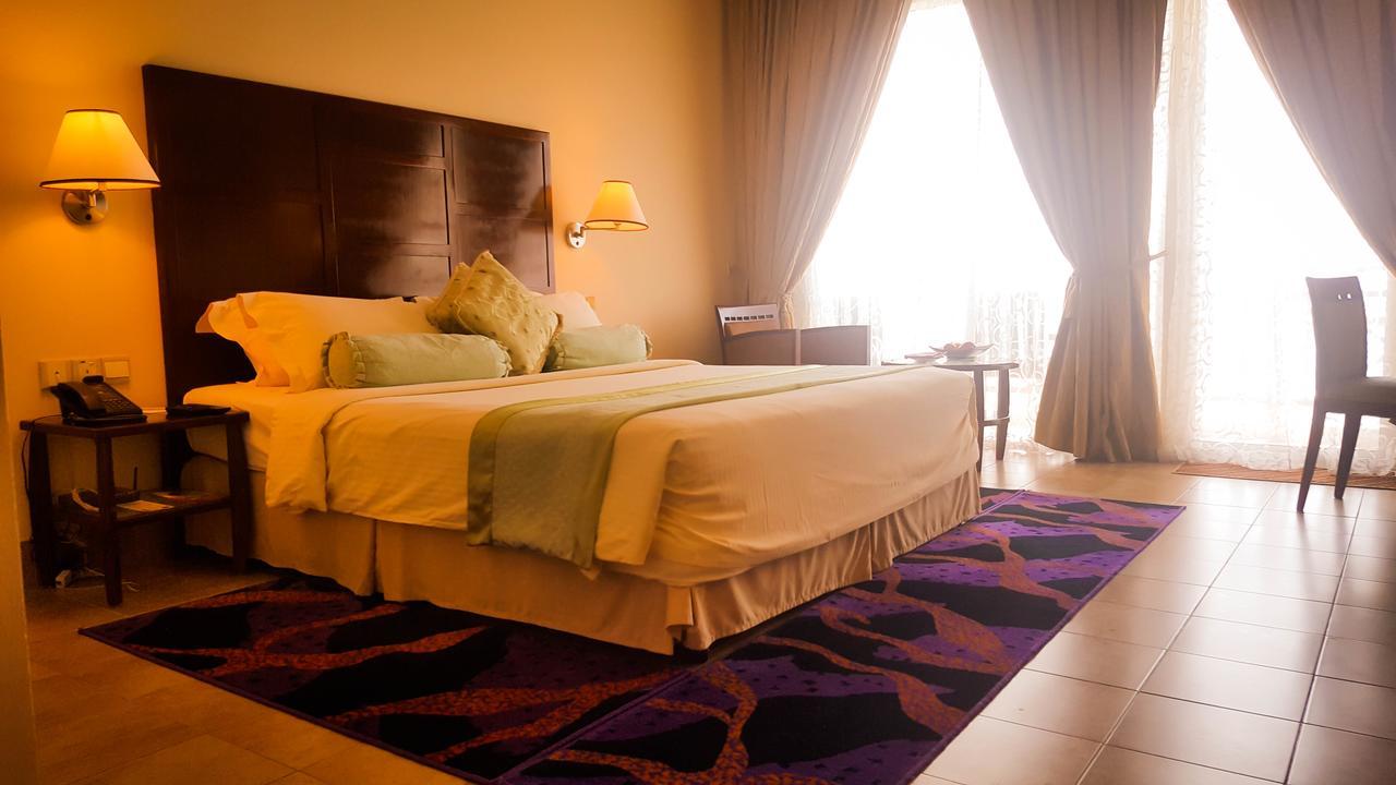 Hulhule Island Hotel Мале Екстер'єр фото