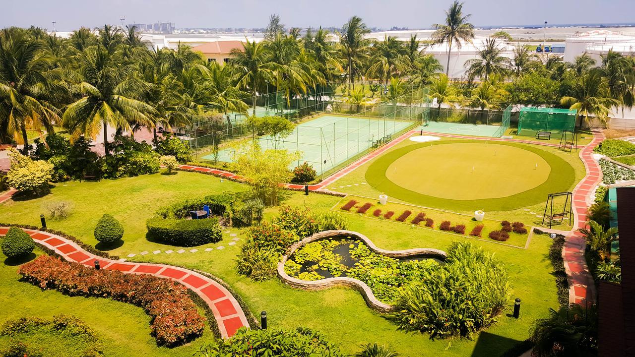 Hulhule Island Hotel Мале Екстер'єр фото